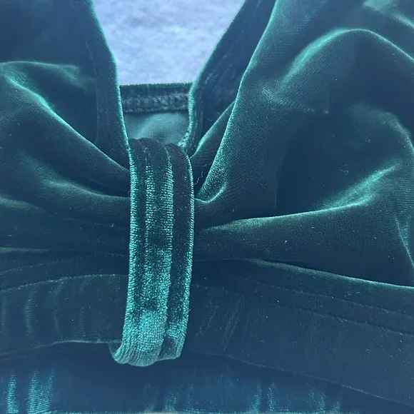 Vintage green velvet dance top - Picture 4 of 6